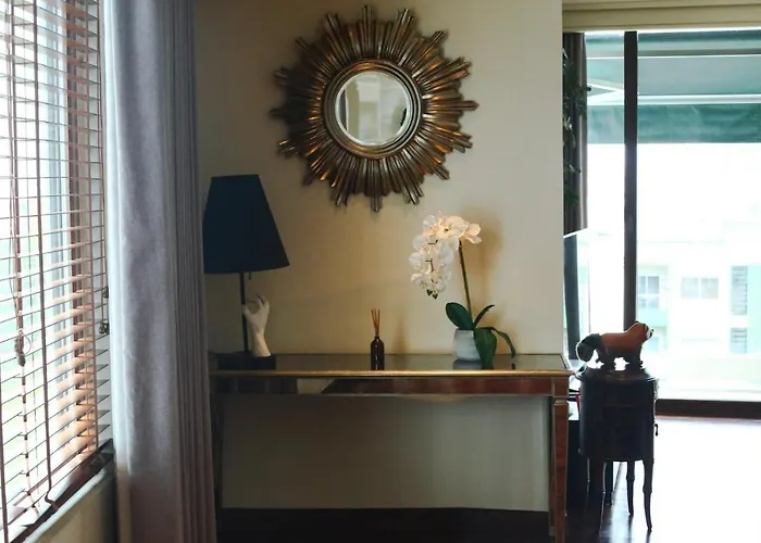 Poblacion Penthouse With Private Roofdeck Manille
